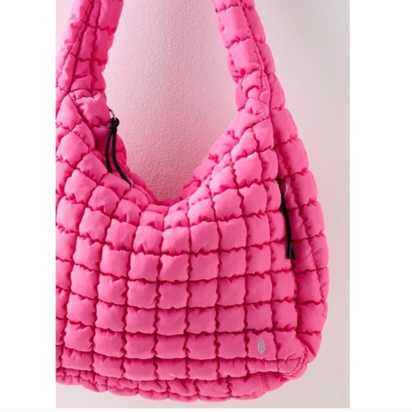 Free People Movement Quilted Carryall Bag in Sour Citrus Or Bubblegum NWT - Picture 5 of 6